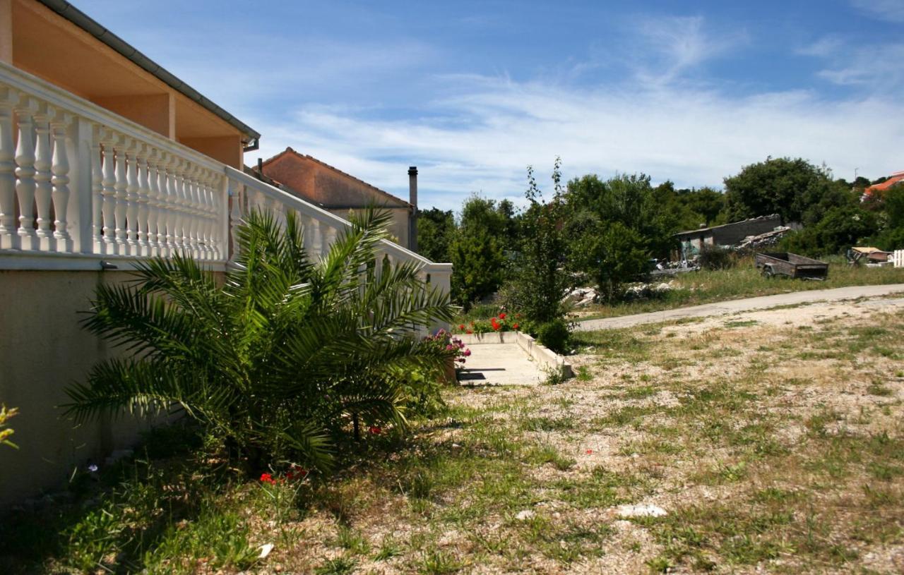 Apartments With A Parking Space Jezera, Murter - 5107 Buitenkant foto